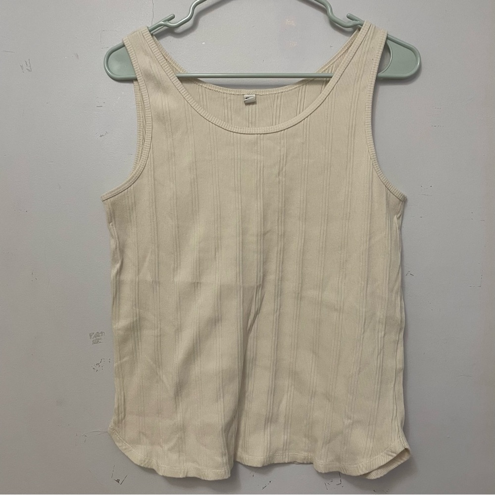 Uniqlo Ribbed Tank Top cream